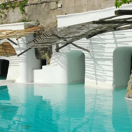 Hotel Grand Santa Domitilla 4*