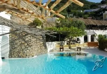 Grand Santa Domitilla Hotel