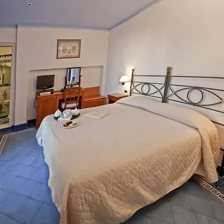 Grand Santa Domitilla 4* Ponza