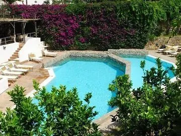 Grand Santa Domitilla Hotel